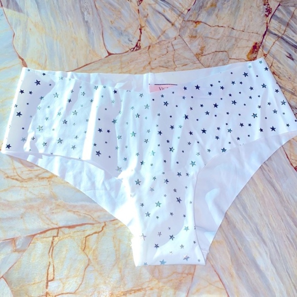 Small Victoria Secret New Sexy Illusions‎ Cheeky No Show Seamless Panty Bikini